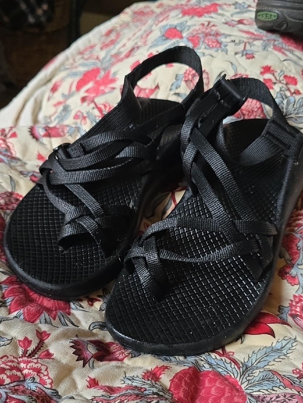 Chaco ZX2 Classic Black Strappy Water Outdoor Sandals  Women's Sz 6